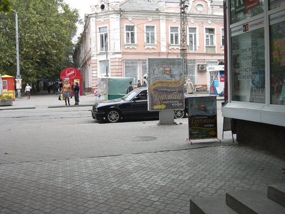 `Ситилайт №100803 в городе Николаев (Николаевская область), размещение наружной рекламы, IDMedia-аренда по самым низким ценам!`