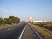 Білборд у місті Київська область траса #105045 за адресою с. Калинівка, траса М-01 "Київ-Чернігів-Нові Яриловичі", км 34+550 право, об'їзд м. Бровари, через 100м після Бауміт-Україна, за 250м до повороту на вул. Броварська та Рабен Україна Білборд №105045 в місті Київська область траса (Київська область), розміщення зовнішнішньої реклами, IDMedia-оренда найнижчі ціни!