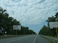 Білборд у місті Київська область траса #105116 за адресою смт. Ворзель, траса М-07 "Київ-Ковель", км 33+600 ліво, через 500м після повороту до ресторану "Шкіпер", за 780м до автобусної зупинки, за 850м до повороту на вул. Паркова Білборд №105116 в місті Київська область траса (Київська область), розміщення зовнішнішньої реклами, IDMedia-оренда найнижчі ціни!