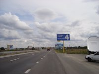 Білборд у місті Київська область траса #105140 за адресою Дніпровське шосе, траса Н-01 "Київ-Знам'янка", км 25+850 право, через 150м після відділу продажу ЖК "Парк Лейк Сіті", через 400м після АЗС Shell, через 730м після розв'язки на с. Креничі Білборд №105140 в місті Київська область траса (Київська область), розміщення зовнішнішньої реклами, IDMedia-оренда найнижчі ціни!