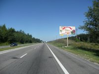 Білборд у місті Київська область траса #105162 за адресою Дніпровське шосе, траса Н-01 "Київ-Знам'янка", км 36+700 ліво, за 550м до з/д станції "Нові Безрадичі" Білборд №105162 в місті Київська область траса (Київська область), розміщення зовнішнішньої реклами, IDMedia-оренда найнижчі ціни!