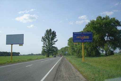 `Билборд №105214 в городе Киев трасса (Киевская область), размещение наружной рекламы, IDMedia-аренда по самым низким ценам!`