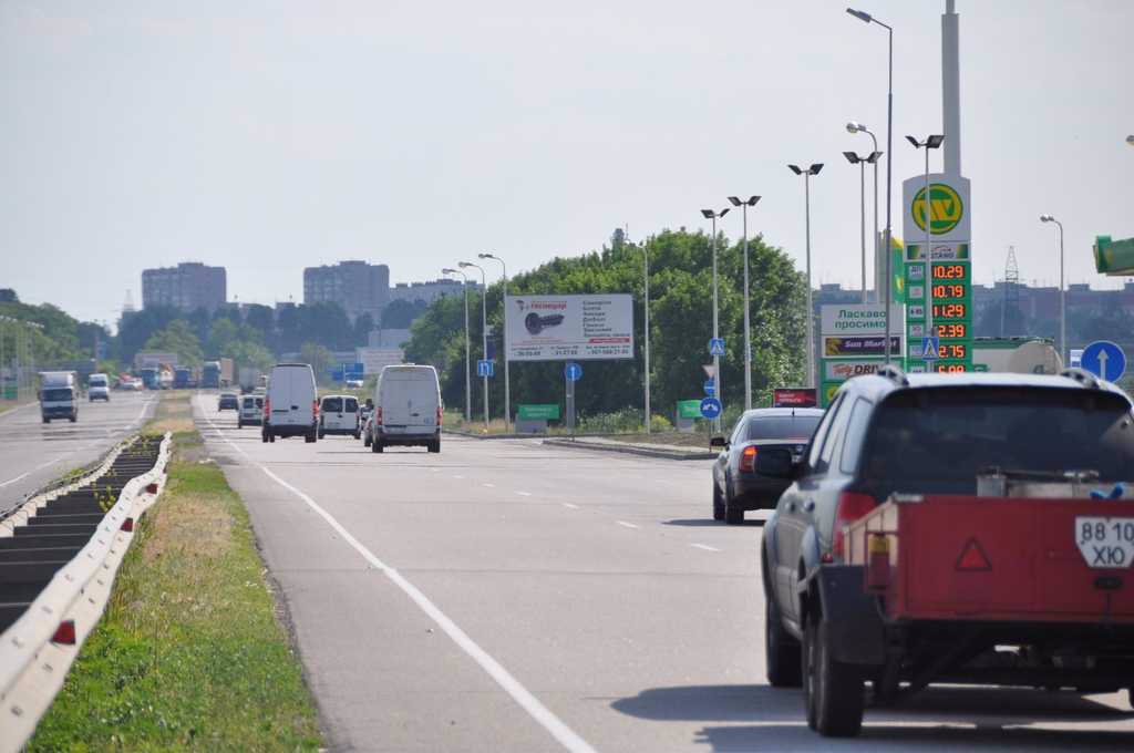 Білборд формат 3x6 №105603 в городе Дніпро (Дніпропетровська область) Білборд №105603 в місті Дніпро (Дніпропетровська область), розміщення зовнішнішньої реклами, IDMedia-оренда найнижчі ціни!