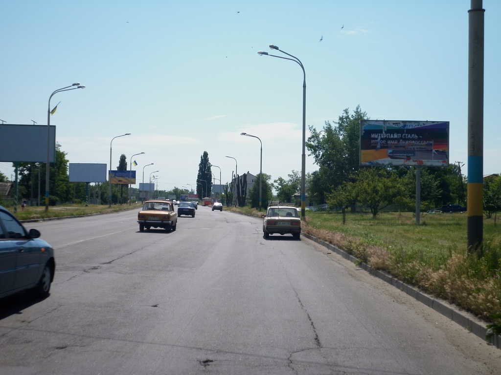 Білборд формат 3x6 №105812 в городе Павлоград (Дніпропетровська область) Білборд №105812 в місті Павлоград (Дніпропетровська область), розміщення зовнішнішньої реклами, IDMedia-оренда найнижчі ціни!