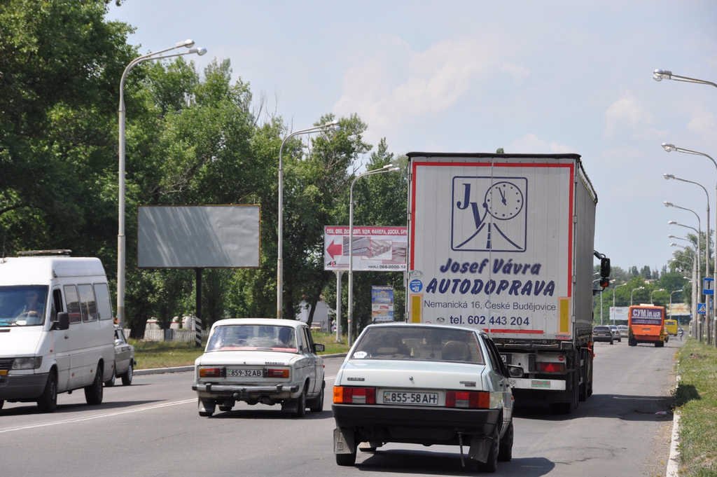 Билборд формат 3x6 №105819 в городе Павлоград (Днепропетровская область) `Билборд №105819 в городе Павлоград (Днепропетровская область), размещение наружной рекламы, IDMedia-аренда по самым низким ценам!`