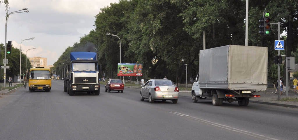 Билборд формат 3x6 №105824 в городе Павлоград (Днепропетровская область) `Билборд №105824 в городе Павлоград (Днепропетровская область), размещение наружной рекламы, IDMedia-аренда по самым низким ценам!`