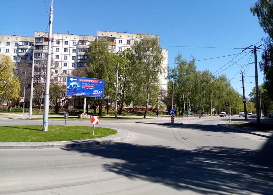 Білборд №107669 в місті Чернігів (Чернігівська область), розміщення зовнішнішньої реклами, IDMedia-оренда найнижчі ціни!