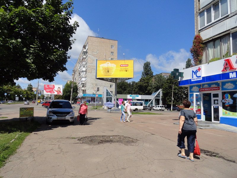 Билборд формат 3x6 №107679 в городе Чернигов (Черниговская область) `Билборд №107679 в городе Чернигов (Черниговская область), размещение наружной рекламы, IDMedia-аренда по самым низким ценам!`