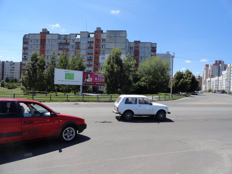 Билборд формат 3x6 №107782 в городе Чернигов (Черниговская область) `Билборд №107782 в городе Чернигов (Черниговская область), размещение наружной рекламы, IDMedia-аренда по самым низким ценам!`