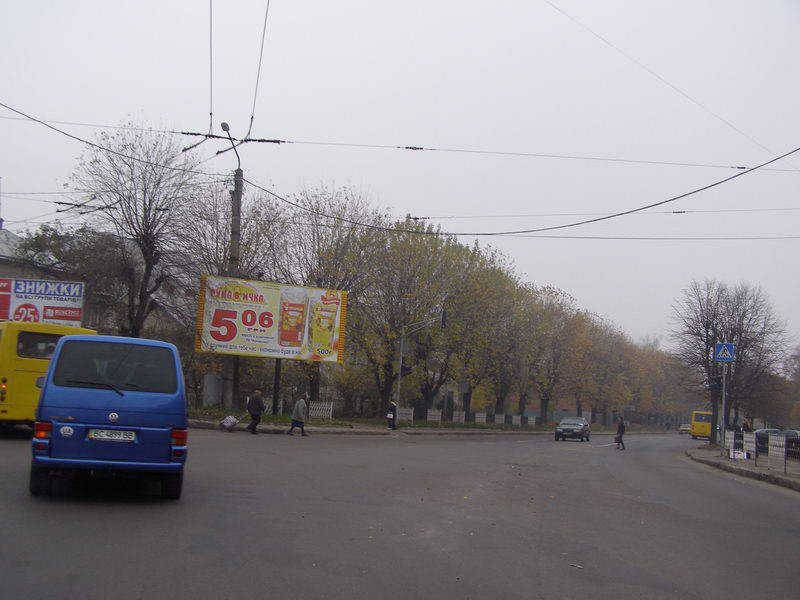 `Билборд №11346 в городе Львов (Львовская область), размещение наружной рекламы, IDMedia-аренда по самым низким ценам!`