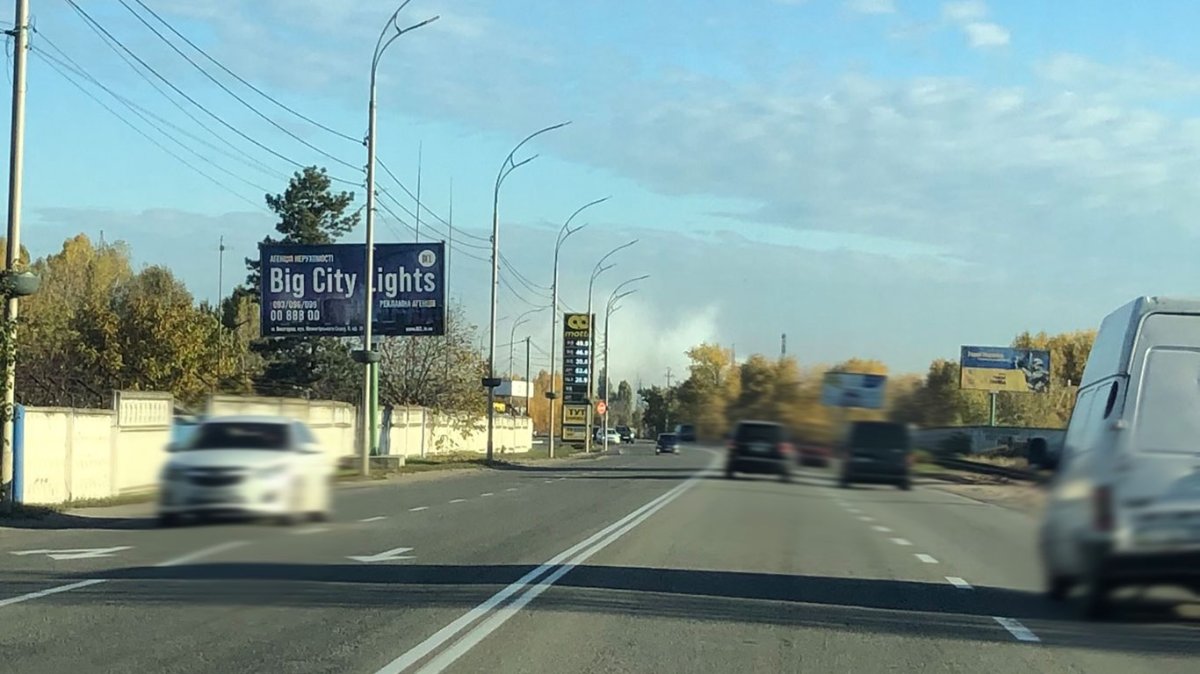 Білборд формат 6х3 №116001 в городе Вишгород (Київська область) Білборд №116001 в місті Вишгород (Київська область), розміщення зовнішнішньої реклами, IDMedia-оренда найнижчі ціни!