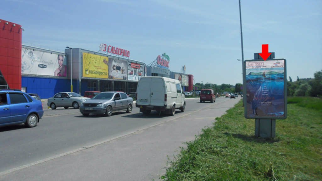 `Ситилайт №118088 в городе Хмельницкий (Хмельницкая область), размещение наружной рекламы, IDMedia-аренда по самым низким ценам!`