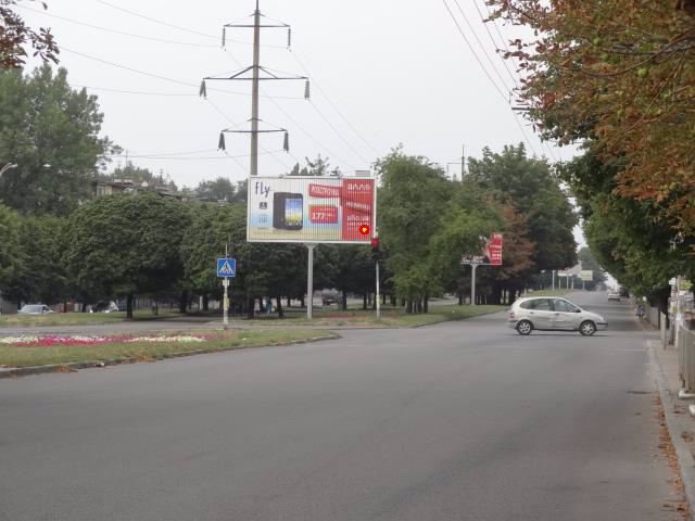 Білборд формат Призма 3х6 №118379 в городе Дніпро (Дніпропетровська область) Білборд №118379 в місті Дніпро (Дніпропетровська область), розміщення зовнішнішньої реклами, IDMedia-оренда найнижчі ціни!