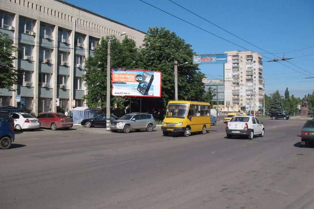 Білборд №120919 в місті Кропивницький (Кіровоградська область), розміщення зовнішнішньої реклами, IDMedia-оренда найнижчі ціни!