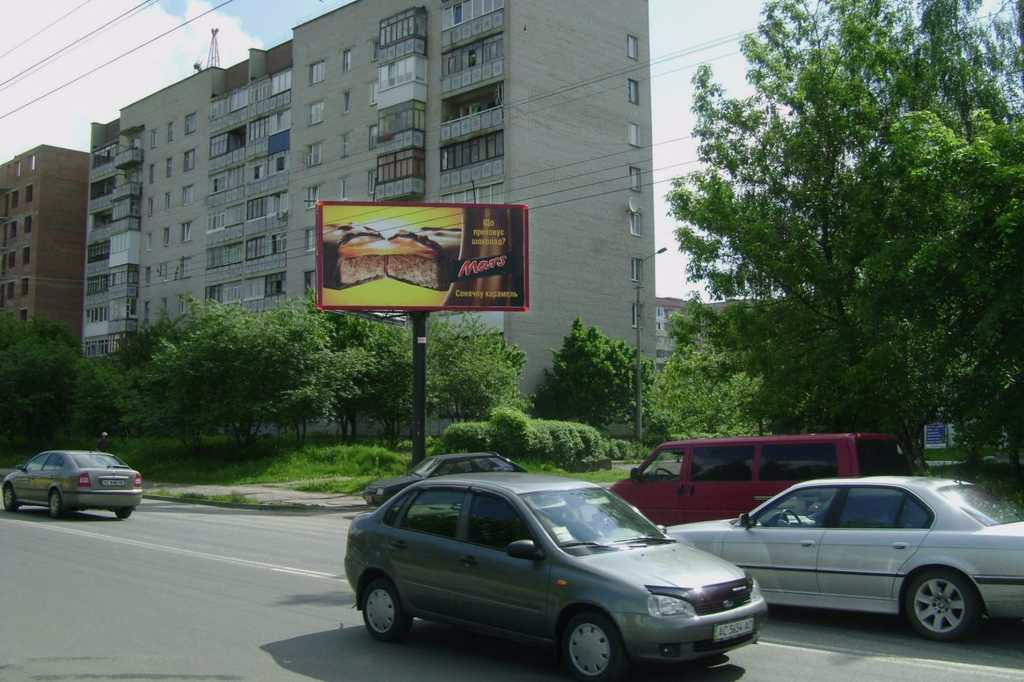 `Билборд №120943 в городе Луцк (Волынская область), размещение наружной рекламы, IDMedia-аренда по самым низким ценам!`