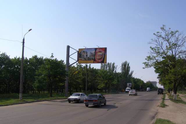 `Билборд №121081 в городе Николаев (Николаевская область), размещение наружной рекламы, IDMedia-аренда по самым низким ценам!`