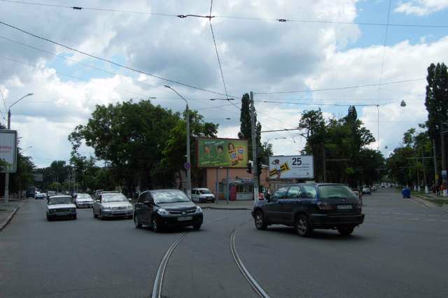 Білборд №121111 в місті Одеса (Одеська область), розміщення зовнішнішньої реклами, IDMedia-оренда найнижчі ціни!