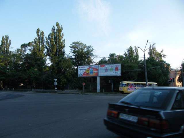 `Билборд №121141 в городе Одесса (Одесская область), размещение наружной рекламы, IDMedia-аренда по самым низким ценам!`