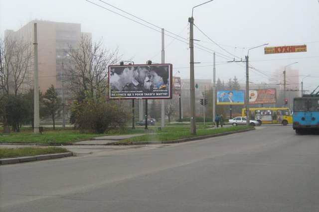 Білборд №121198 в місті Полтава (Полтавська область), розміщення зовнішнішньої реклами, IDMedia-оренда найнижчі ціни!