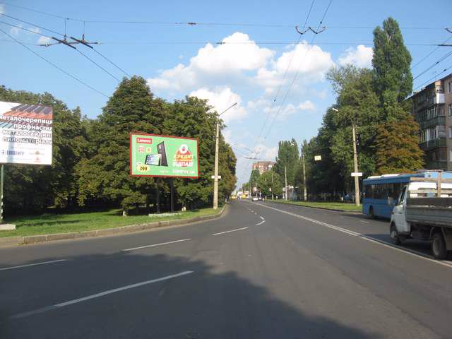 `Билборд №121204 в городе Полтава (Полтавская область), размещение наружной рекламы, IDMedia-аренда по самым низким ценам!`