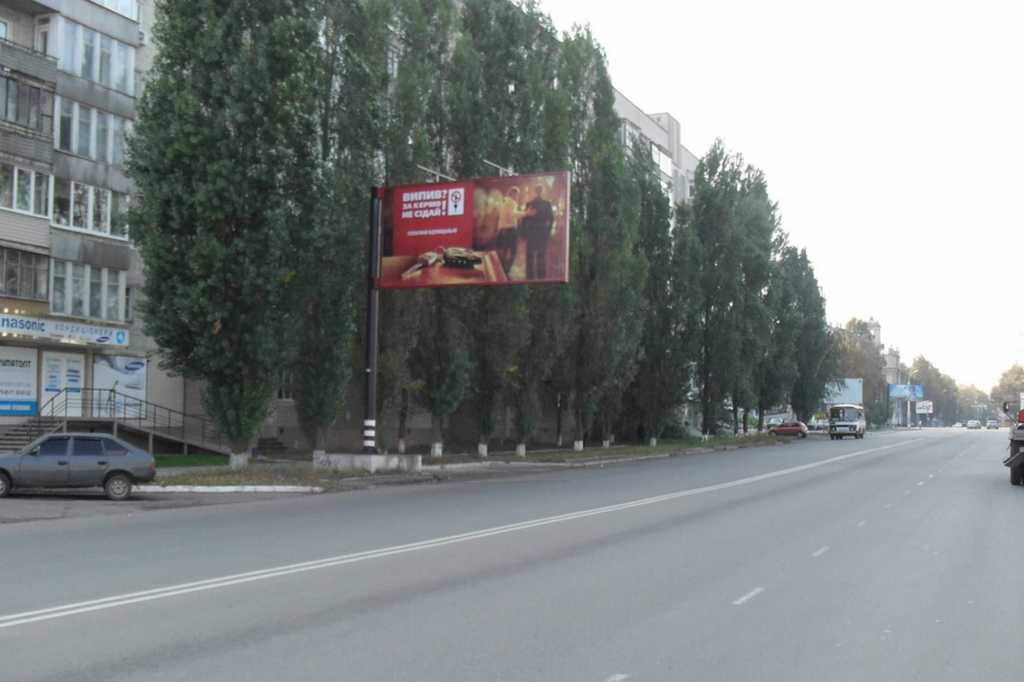 `Билборд №121237 в городе Сумы (Сумская область), размещение наружной рекламы, IDMedia-аренда по самым низким ценам!`