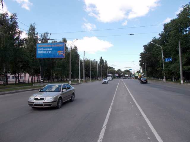 `Билборд №121244 в городе Сумы (Сумская область), размещение наружной рекламы, IDMedia-аренда по самым низким ценам!`