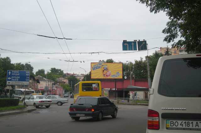 Білборд №121282 в місті Тернопіль (Тернопільська область), розміщення зовнішнішньої реклами, IDMedia-оренда найнижчі ціни!