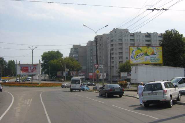 Білборд формат Призма 3х6 №121462 в городе Хмельницький (Хмельницька область) Білборд №121462 в місті Хмельницький (Хмельницька область), розміщення зовнішнішньої реклами, IDMedia-оренда найнижчі ціни!