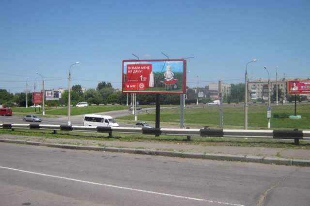 Білборд №121481 в місті Хмельницький (Хмельницька область), розміщення зовнішнішньої реклами, IDMedia-оренда найнижчі ціни!