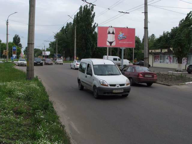 Білборд №121490 в місті Черкаси (Черкаська область), розміщення зовнішнішньої реклами, IDMedia-оренда найнижчі ціни!