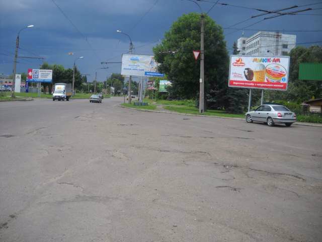 `Билборд №121511 в городе Черкассы (Черкасская область), размещение наружной рекламы, IDMedia-аренда по самым низким ценам!`
