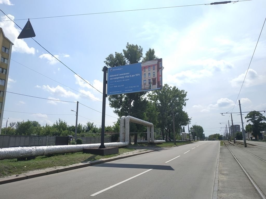 Білборд №123179 в місті Харків (Харківська область), розміщення зовнішнішньої реклами, IDMedia-оренда найнижчі ціни!