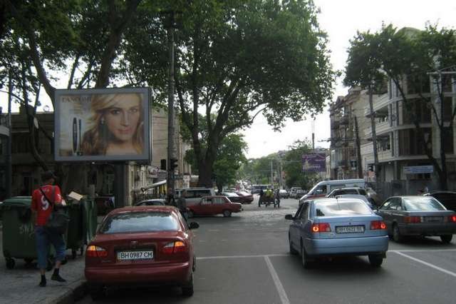 Скрол №127183 в місті Одеса (Одеська область), розміщення зовнішнішньої реклами, IDMedia-оренда найнижчі ціни!