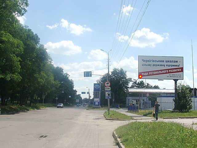 `Билборд №128882 в городе Чернигов (Черниговская область), размещение наружной рекламы, IDMedia-аренда по самым низким ценам!`