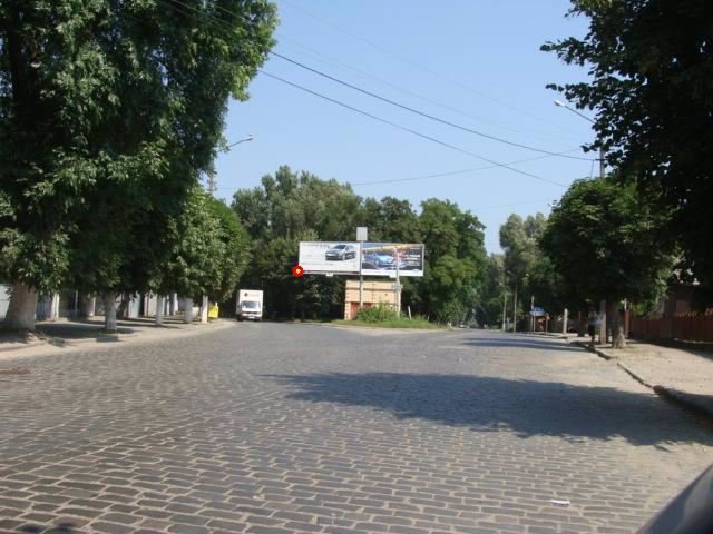 Білборд №128975 в місті Чернівці (Чернівецька область), розміщення зовнішнішньої реклами, IDMedia-оренда найнижчі ціни!