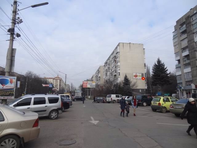 Билборд формат Щит 3x6 №128979 в городе Черновцы (Черновицкая область) `Билборд №128979 в городе Черновцы (Черновицкая область), размещение наружной рекламы, IDMedia-аренда по самым низким ценам!`