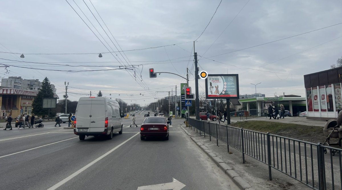 Скролл формат скролер 2.3х3 №131487 в городе Львов (Львовская область) `Скролл №131487 в городе Львов (Львовская область), размещение наружной рекламы, IDMedia-аренда по самым низким ценам!`