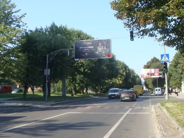 `Билборд №131863 в городе Львов (Львовская область), размещение наружной рекламы, IDMedia-аренда по самым низким ценам!`