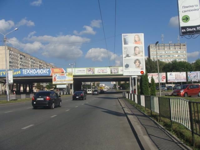 `Бэклайт №132027 в городе Львов (Львовская область), размещение наружной рекламы, IDMedia-аренда по самым низким ценам!`