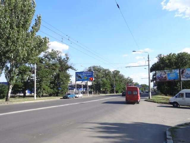 `Билборд №132093 в городе Николаев (Николаевская область), размещение наружной рекламы, IDMedia-аренда по самым низким ценам!`