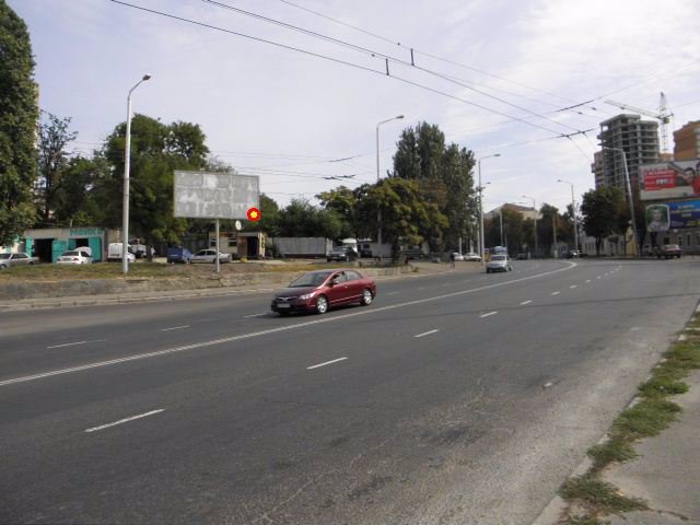 `Билборд №132121 в городе Одесса (Одесская область), размещение наружной рекламы, IDMedia-аренда по самым низким ценам!`