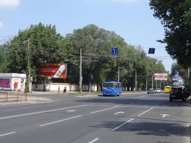 `Билборд №132181 в городе Одесса (Одесская область), размещение наружной рекламы, IDMedia-аренда по самым низким ценам!`