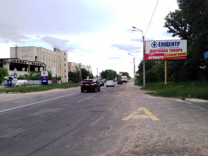 `Билборд №135002 в городе Бровары (Киевская область), размещение наружной рекламы, IDMedia-аренда по самым низким ценам!`
