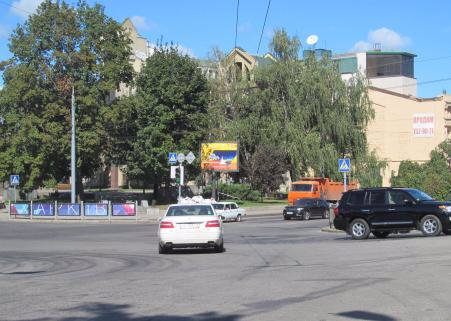 Скрол №136063 в місті Харків (Харківська область), розміщення зовнішнішньої реклами, IDMedia-оренда найнижчі ціни!
