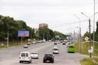 `Билборд №136331 в городе Харьков (Харьковская область), размещение наружной рекламы, IDMedia-аренда по самым низким ценам!`