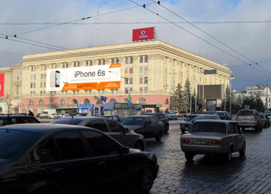 Крыша №137072 в городе Харьков (Харьковская область), размещение наружной рекламы, IDMedia-аренда по самым низким ценам!