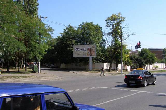`Билборд №138009 в городе Одесса (Одесская область), размещение наружной рекламы, IDMedia-аренда по самым низким ценам!`