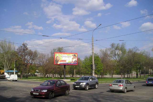 Білборд №138764 в місті Запоріжжя (Запорізька область), розміщення зовнішнішньої реклами, IDMedia-оренда найнижчі ціни!