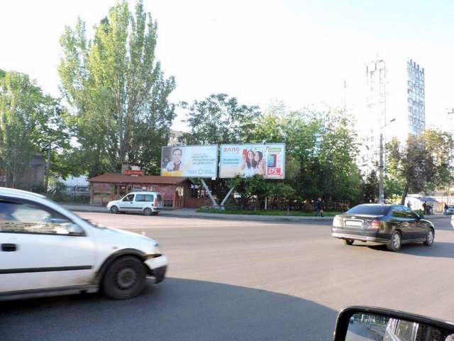 `Билборд №139457 в городе Одесса (Одесская область), размещение наружной рекламы, IDMedia-аренда по самым низким ценам!`