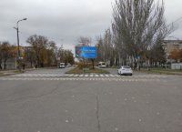 `Билборд №140196 в городе Кривой Рог (Днепропетровская область), размещение наружной рекламы, IDMedia-аренда по самым низким ценам!`